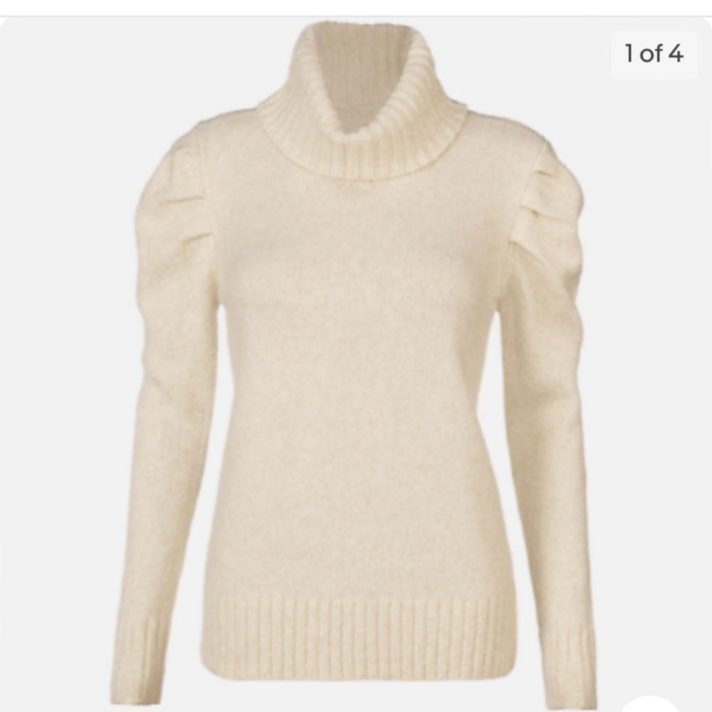 NEW Cabi Tuck Turtleneck Large - Fall 2020, Pearl color